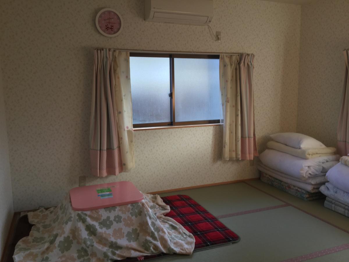 Oyajino Umi Bed & Breakfast Naoshima Ngoại thất bức ảnh